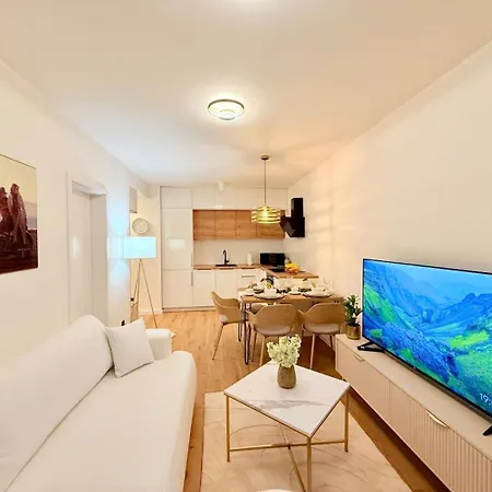 شقة Modern One-bedroom Near Centre كَشّا
